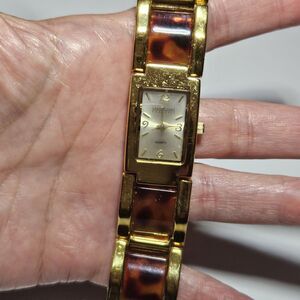 Joan Rivers Watch Gold Tone Rectangle Faux Tortoise Needs New Battery 7-7.5"
